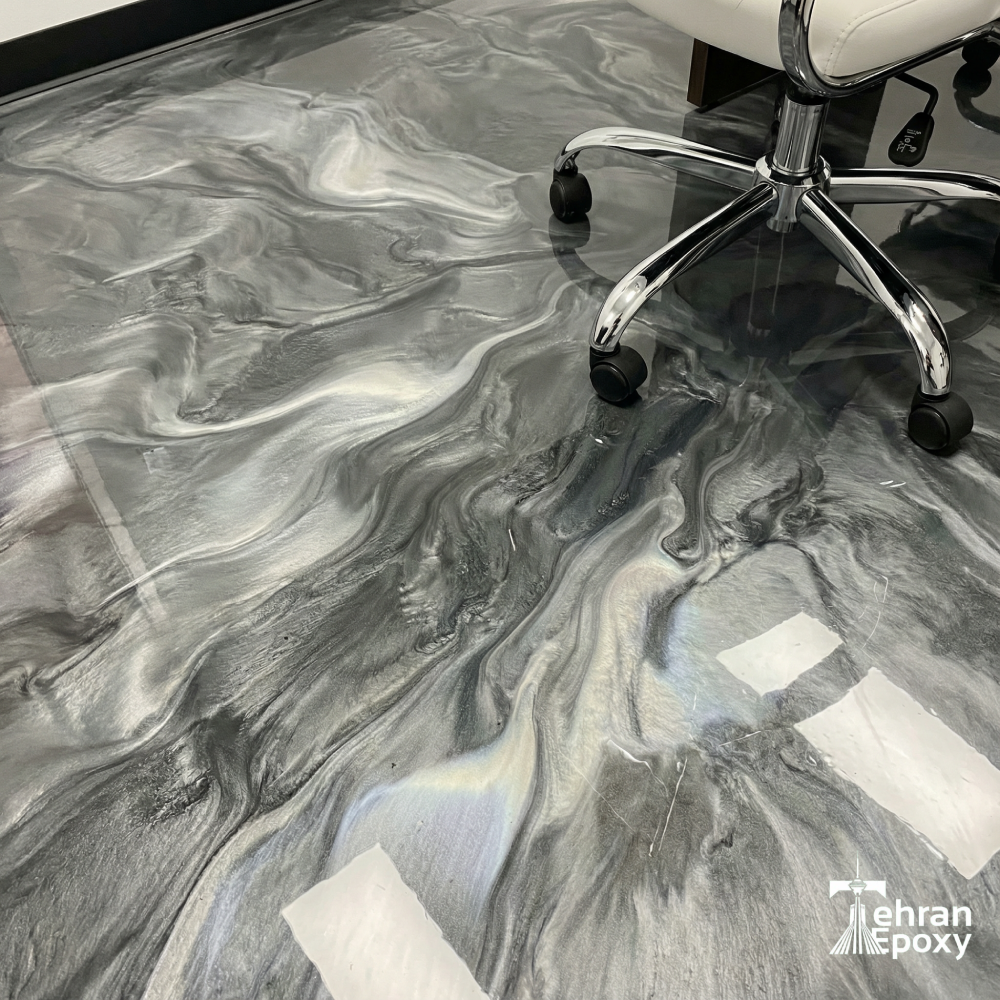 طرح دکوراتیو کفپوش اپوکسی متالیک طرح سنگ مناسب فضاهای اداری و لوکس