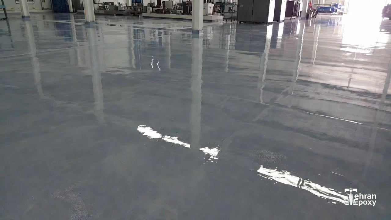 تفاوت اپوکسی صنعتی و اپوکسی دکوراتیو؛ کدام برای پروژه شما مناسبتر است؟