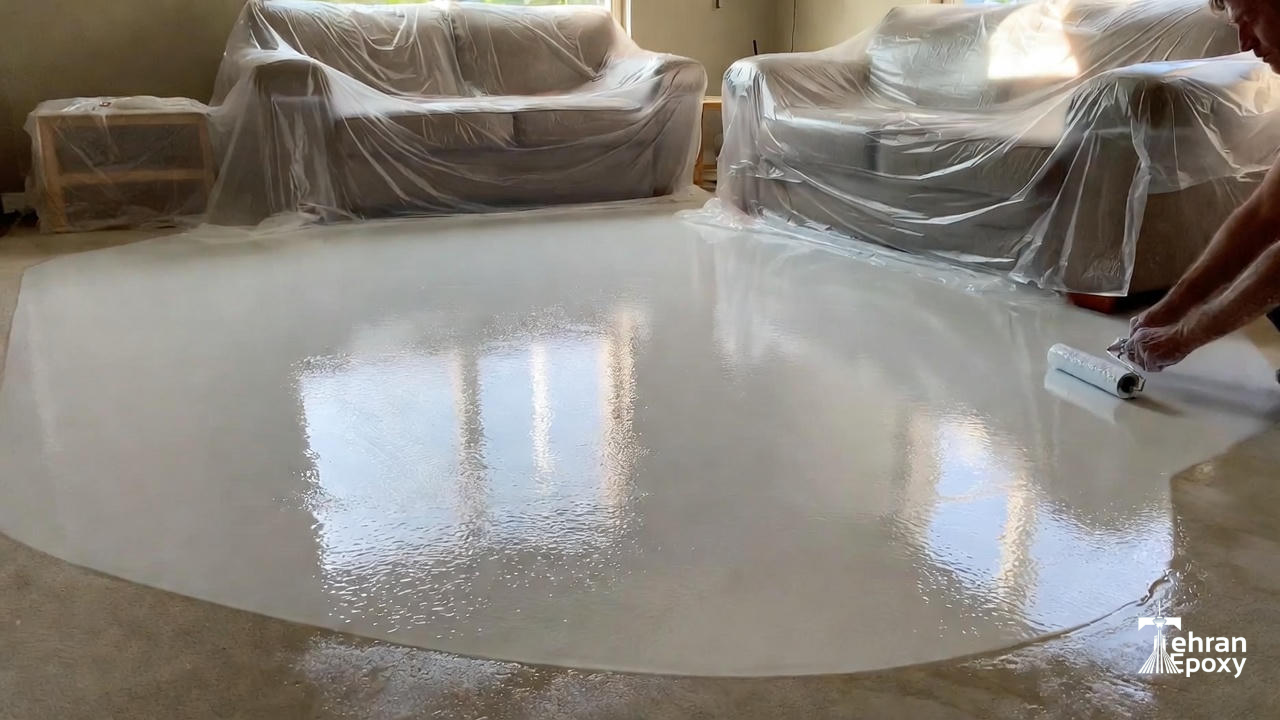 تفاوت اپوکسی و پلی اورتان: مقایسه جامع مزایا، معایب و کاربردها در پروژههای صنعتی و خانگی ۱۴۰۴